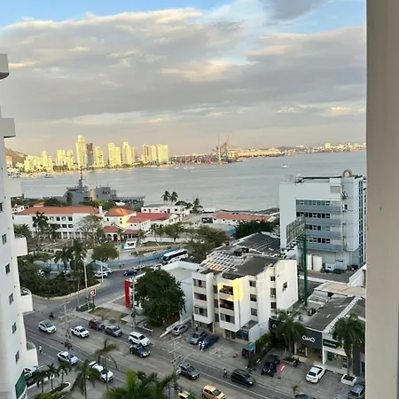 Frente Al Mar, Boca Grande Apt1105 *