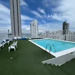 Frente al mar, Boca grande APT1105