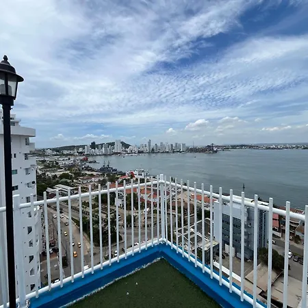 Frente Al Mar, Boca Grande Apt1105 * Cartagena