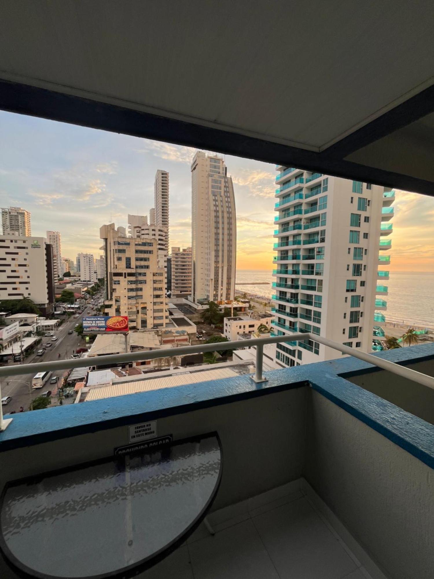 Apartamento Frente Al Mar, Boca Grande Apt1105 *